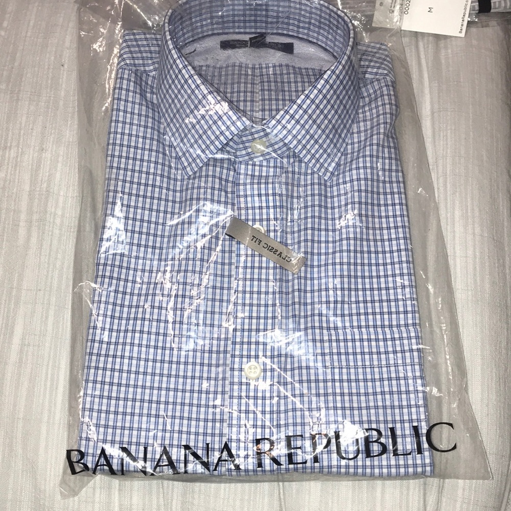 Banana Republic casual check button